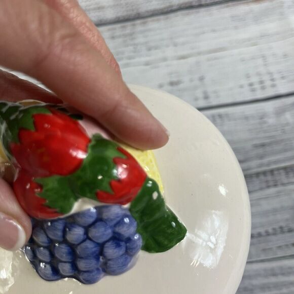Vintage Cardia Kitchen Canister w/ Lid Fruit Kitchen Grapes Lemons Strawberries - Picture 11 of 11
